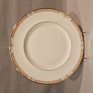 NEW Royal Doulton Hardwick H 5146 Dinner Plate Imperfections